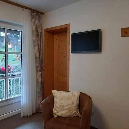 بيت ضيافة Lauras - Landhauspension