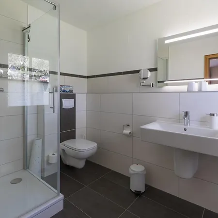 Lauras - Landhauspension 3*