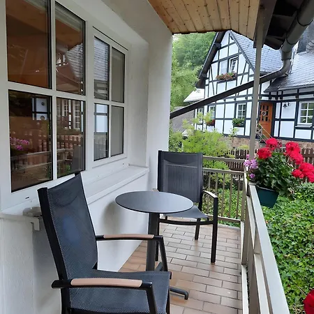 Lauras - Landhauspension بيت ضيافة ميدهباخ