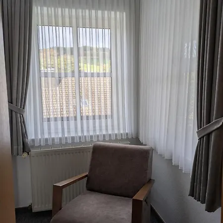 Lauras - Landhauspension ميدهباخ